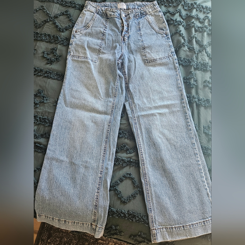 Time and Tru Boyfriend Blue Jeans